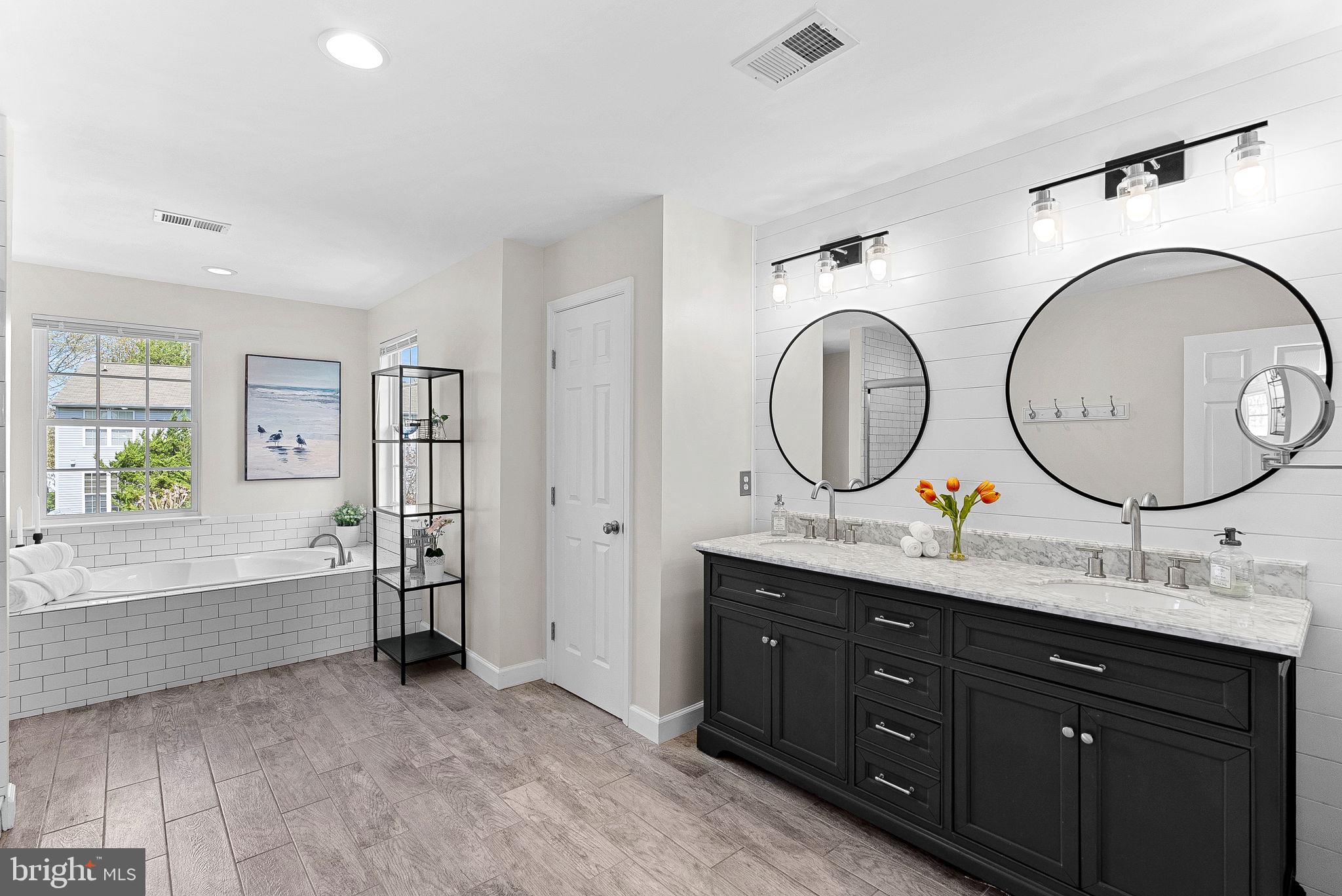 35786 CHAPEL HILL COURT