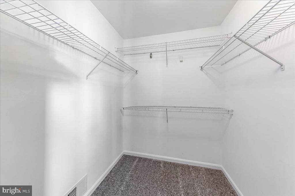 17124 MAGIC MOUNTAIN DRIVE