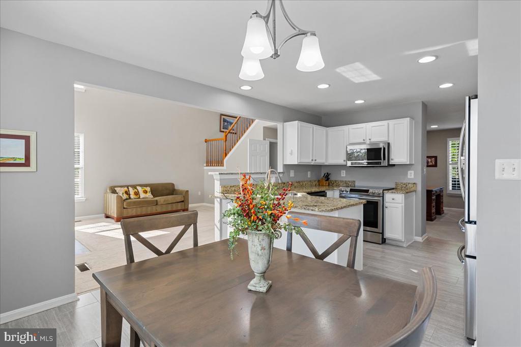 17124 MAGIC MOUNTAIN DRIVE