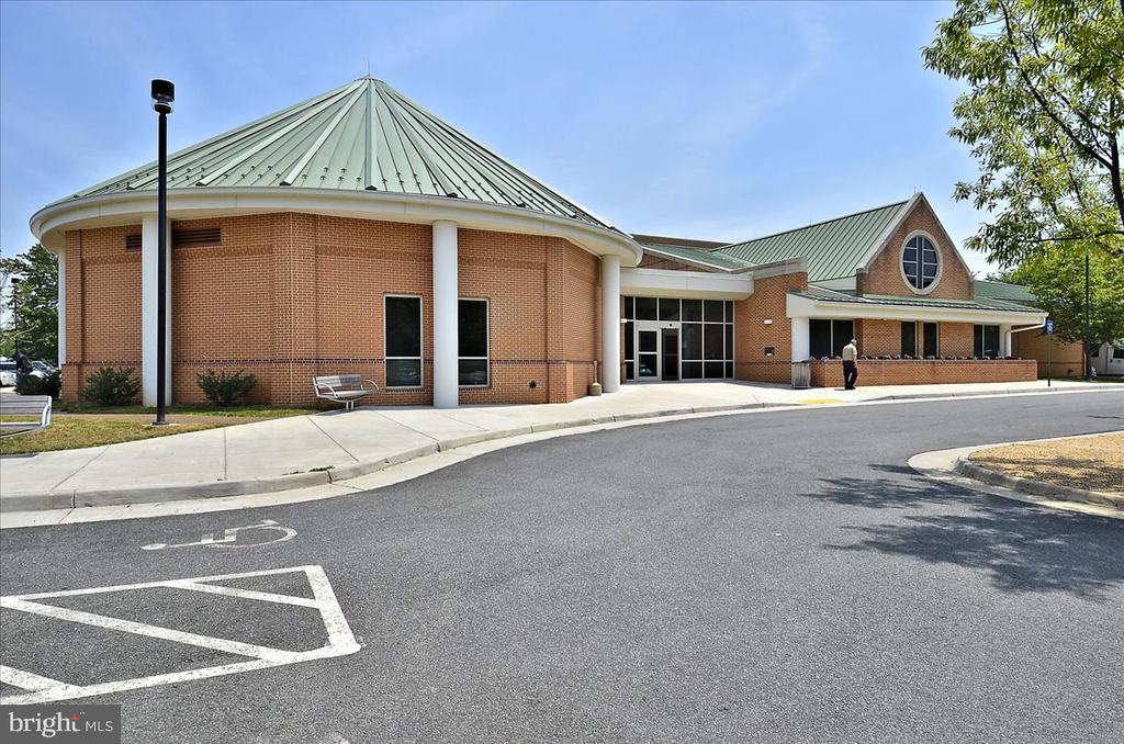117 ROSEBROOK COURT NW