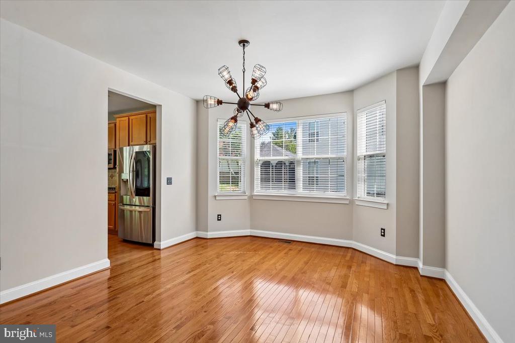 117 ROSEBROOK COURT NW