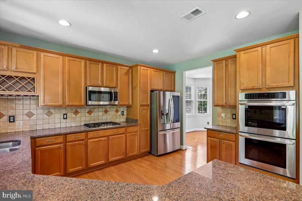 117 ROSEBROOK COURT NW