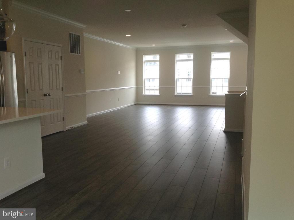 204 UPPER BROOK TERRACE