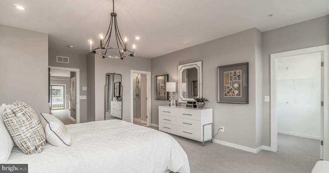 44615 WOLFHOUND SQUARE