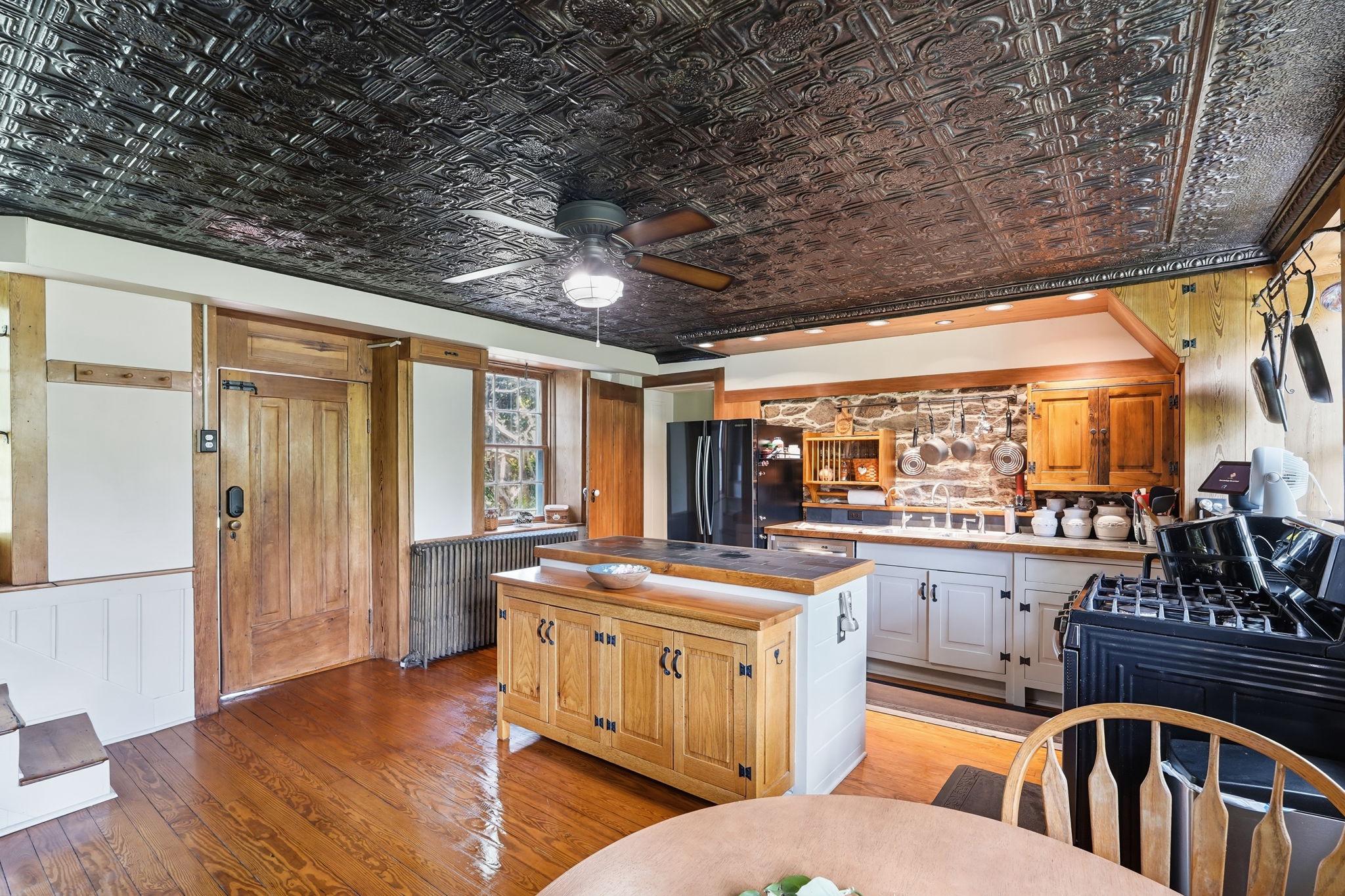 38863 RIDGE COURT