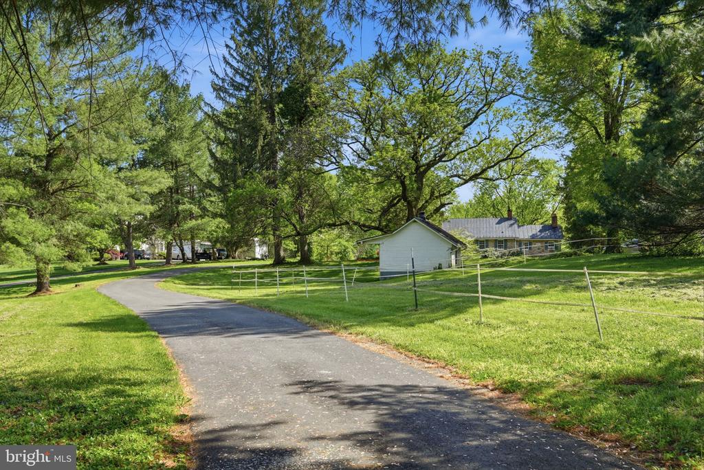 38863 RIDGE COURT