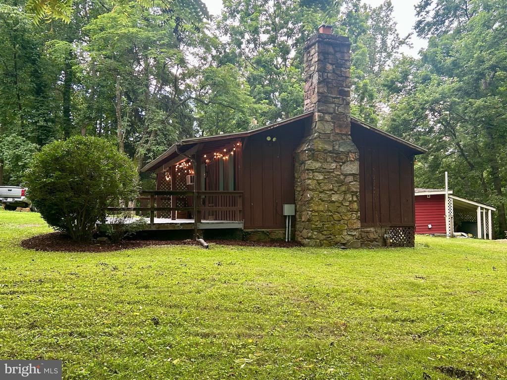 19330 MOUNTAIN SPRING LANE