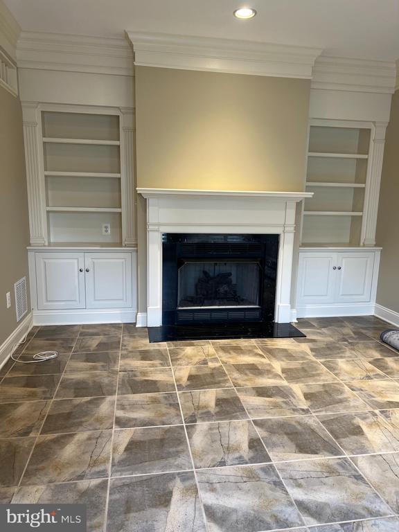 43797 APACHE WELLS TERRACE