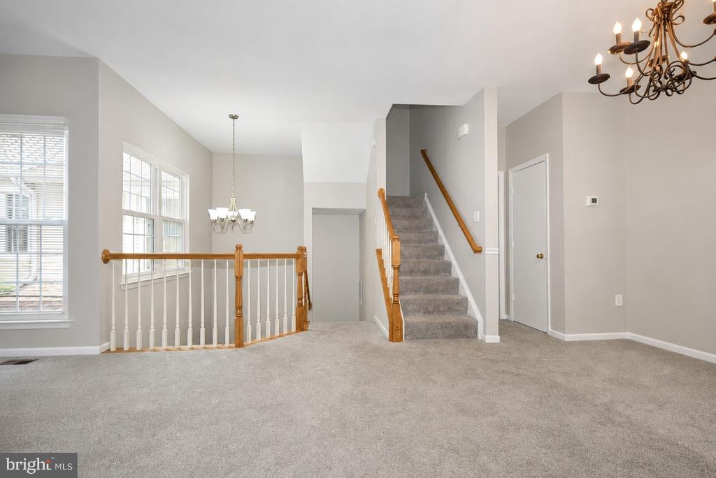 44190 MOSSY BROOK SQUARE