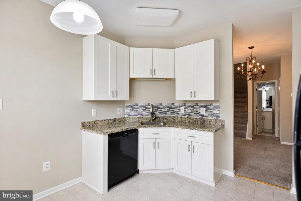 44190 MOSSY BROOK SQUARE