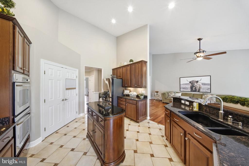 35987 BIRCH HOLLOW LANE