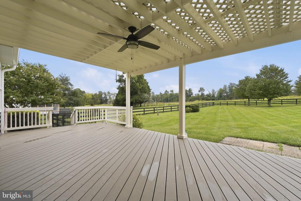 35987 BIRCH HOLLOW LANE