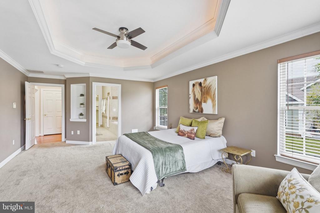 35987 BIRCH HOLLOW LANE