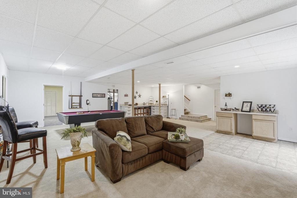 35987 BIRCH HOLLOW LANE