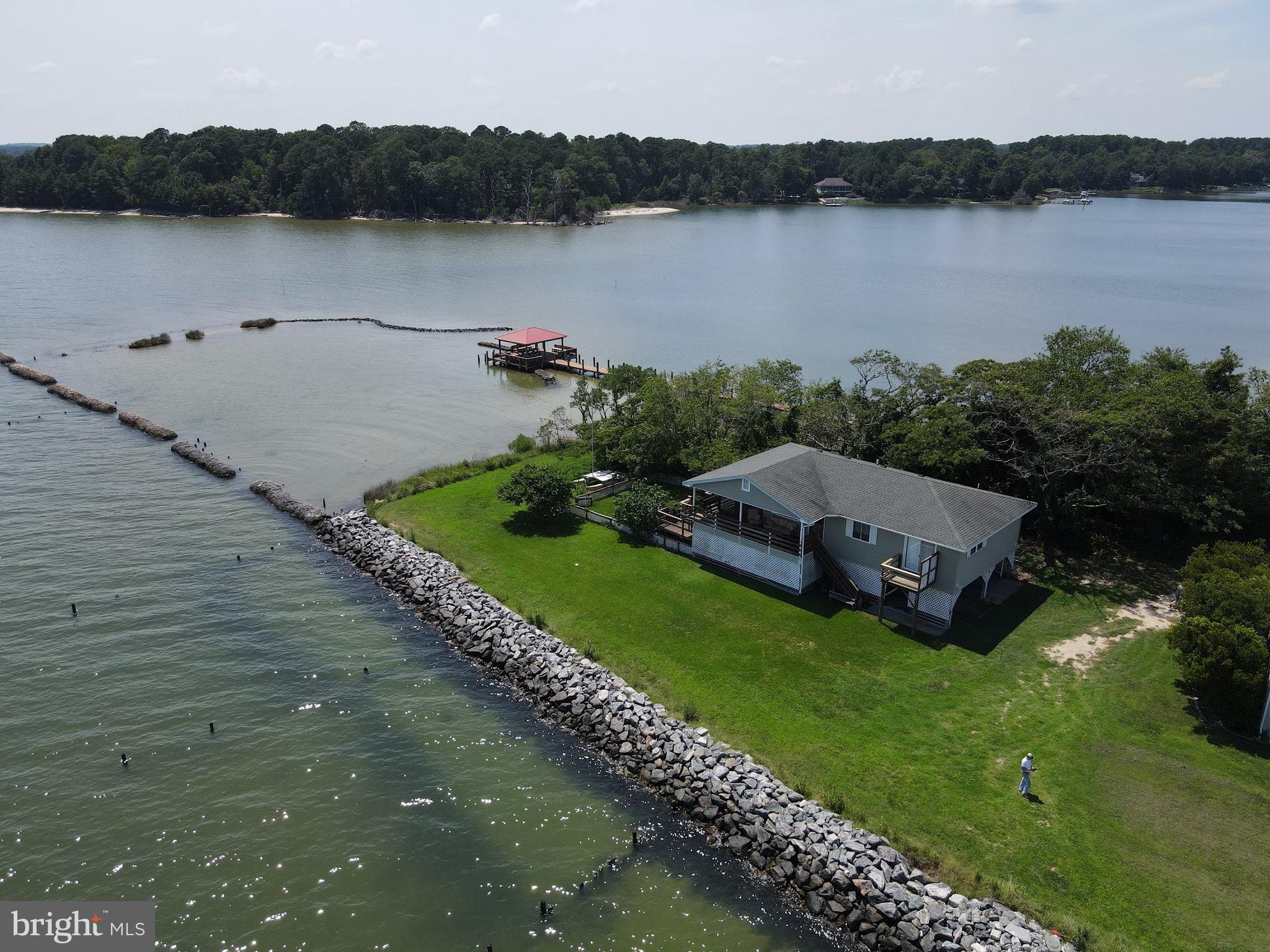2 INGRAM BAY DRIVE