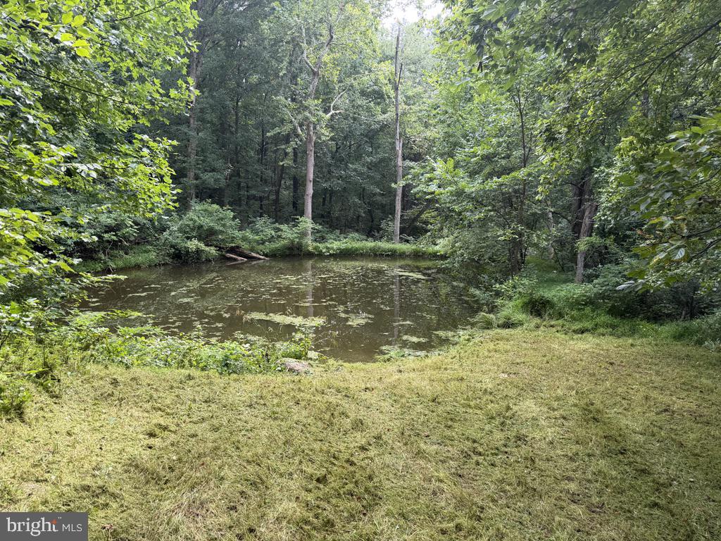 2250 JEWELL HOLLOW ROAD