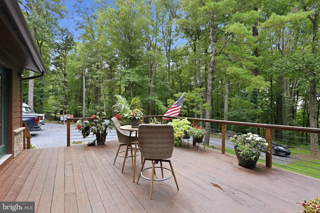 2250 JEWELL HOLLOW ROAD