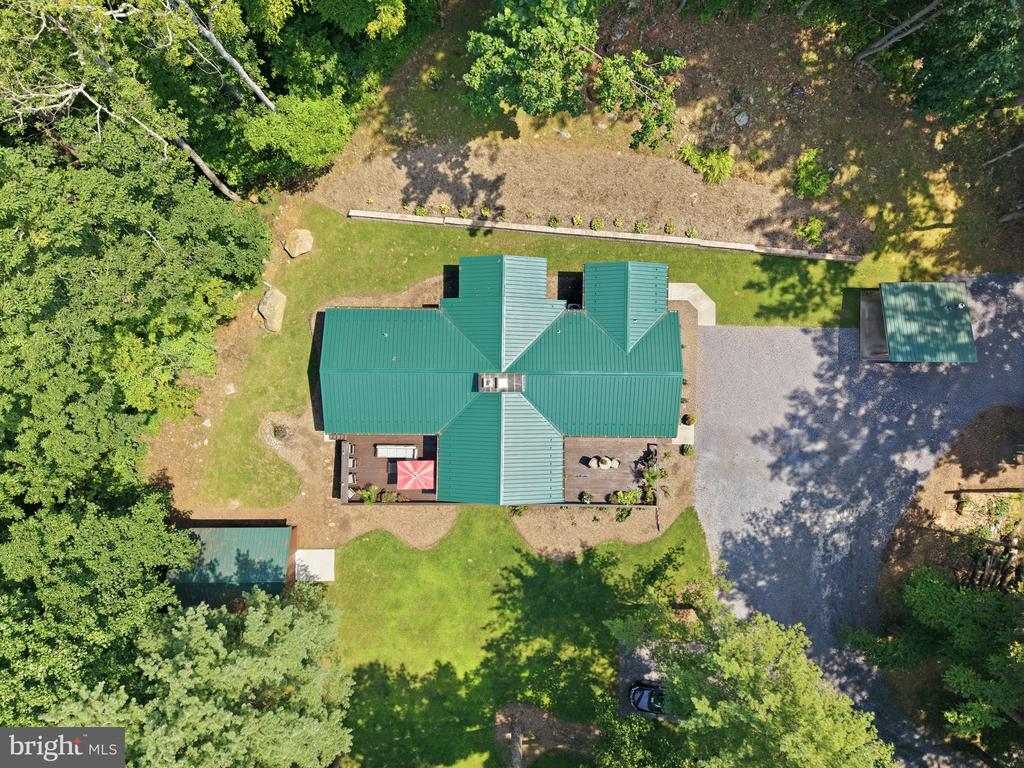 2250 JEWELL HOLLOW ROAD