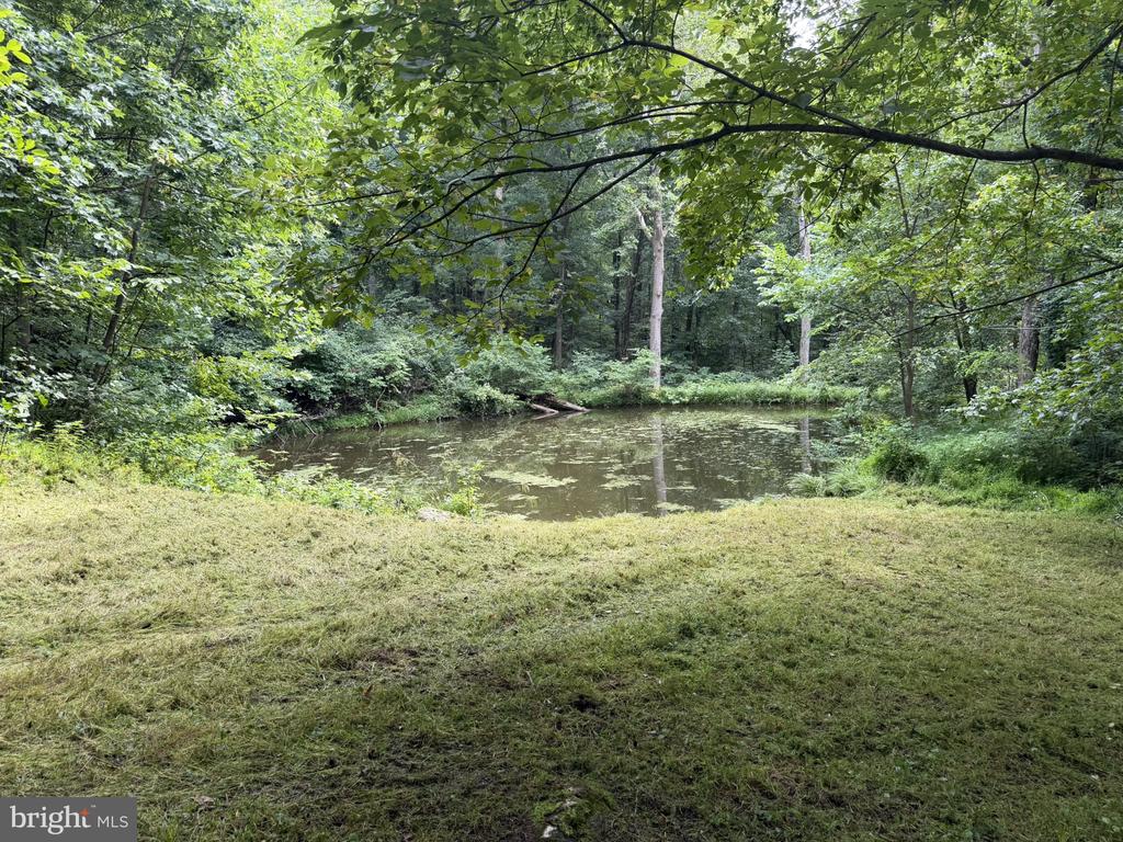 2250 JEWELL HOLLOW ROAD