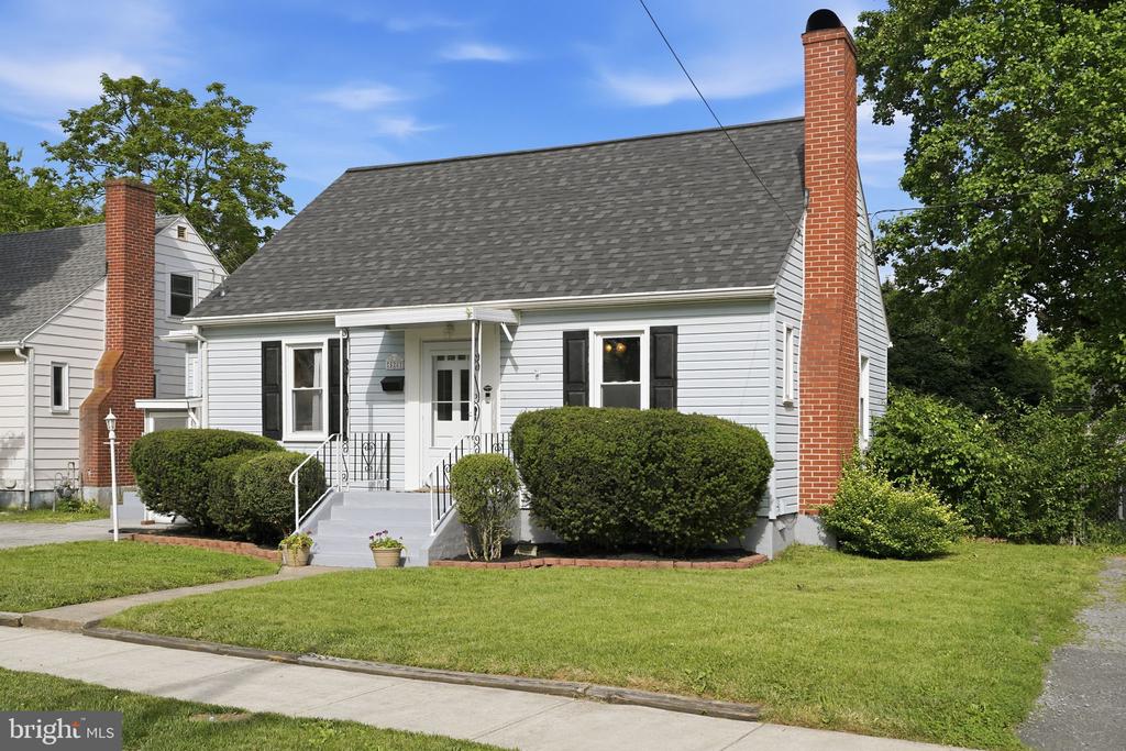 528 BATTLE AVENUE