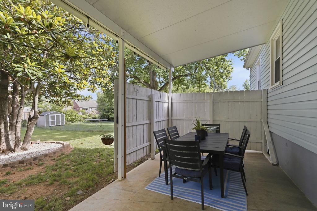 528 BATTLE AVENUE