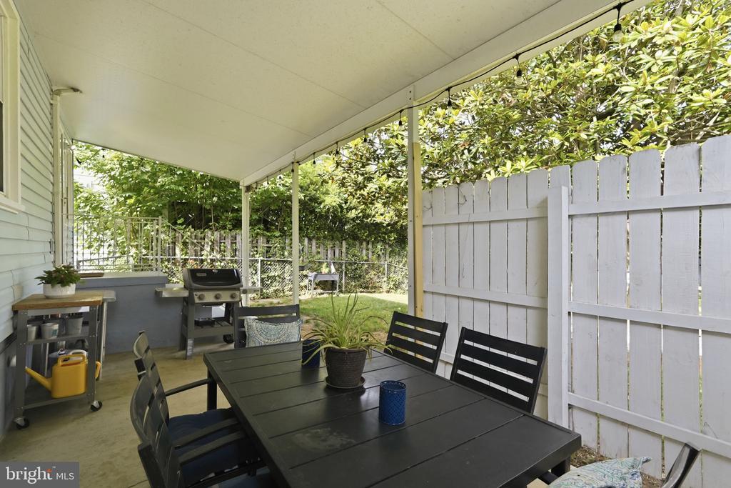 528 BATTLE AVENUE