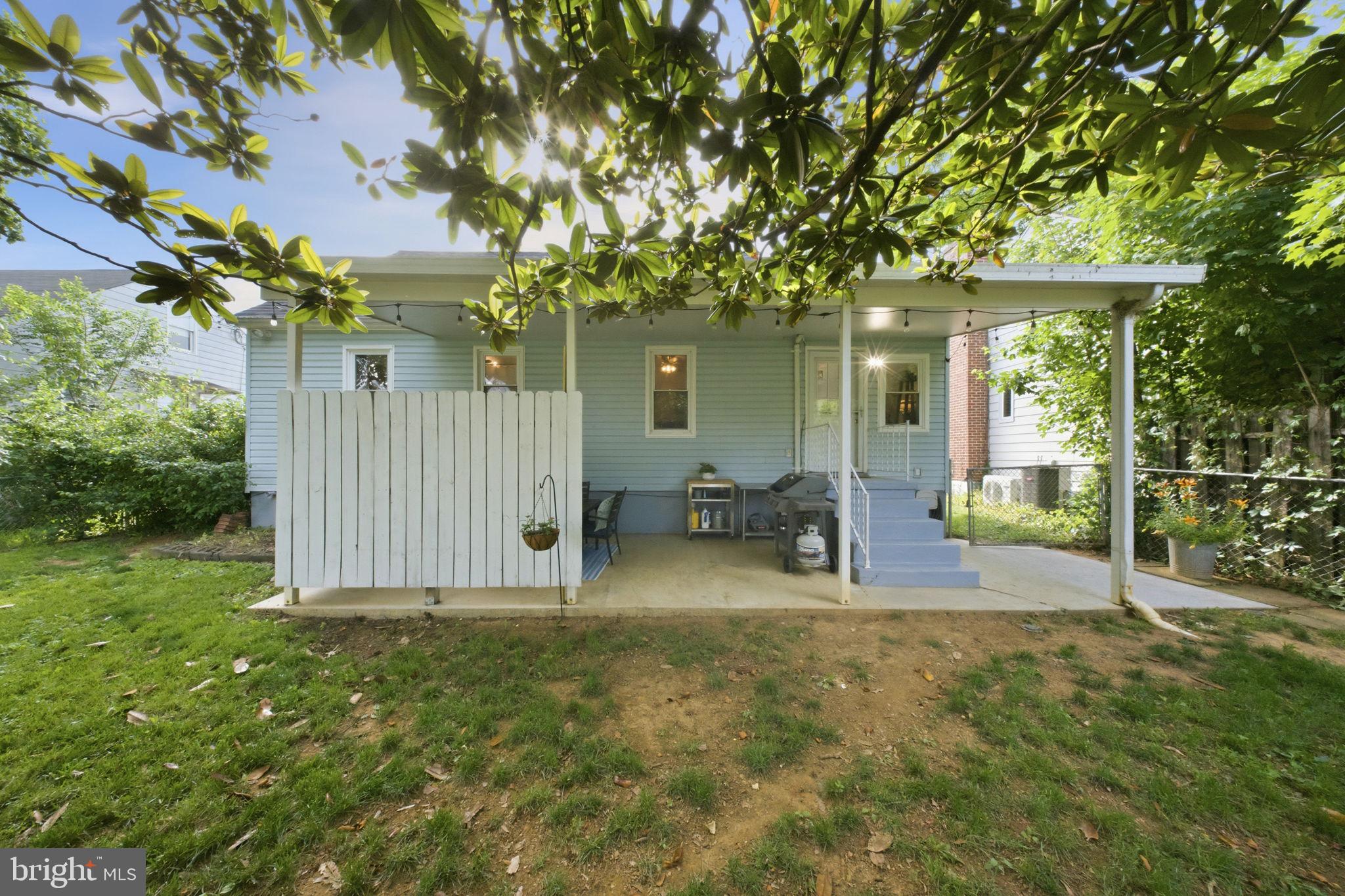 528 BATTLE AVENUE