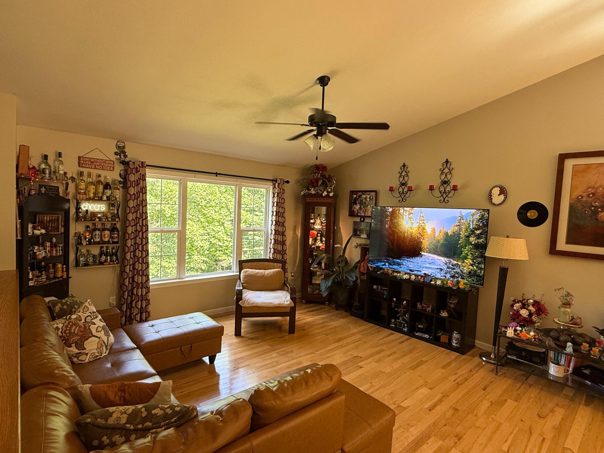 518 REID DRIVE