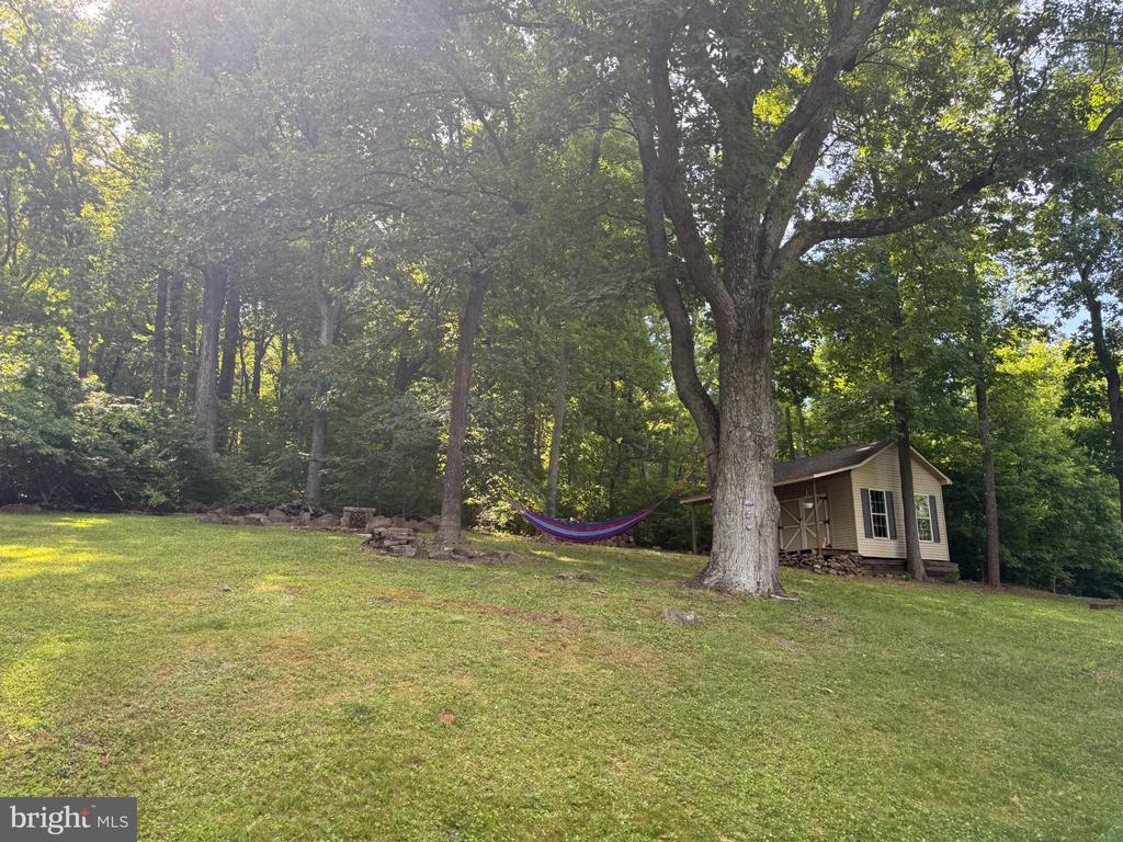518 REID DRIVE
