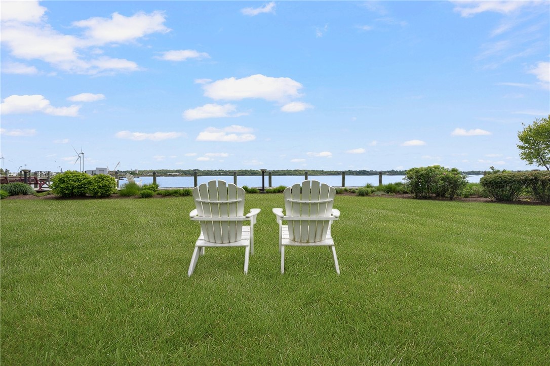 1180 Narragansett Boulevard F5