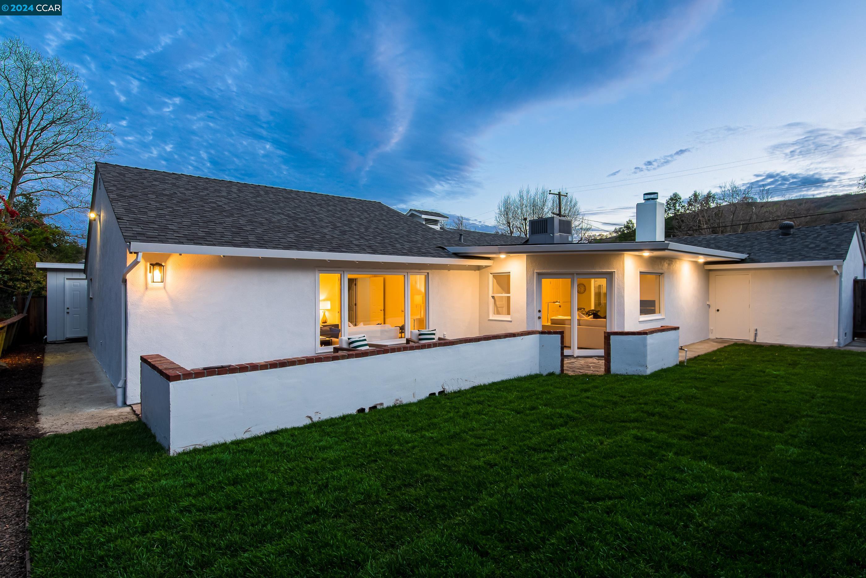 3334 N Lucille Ln