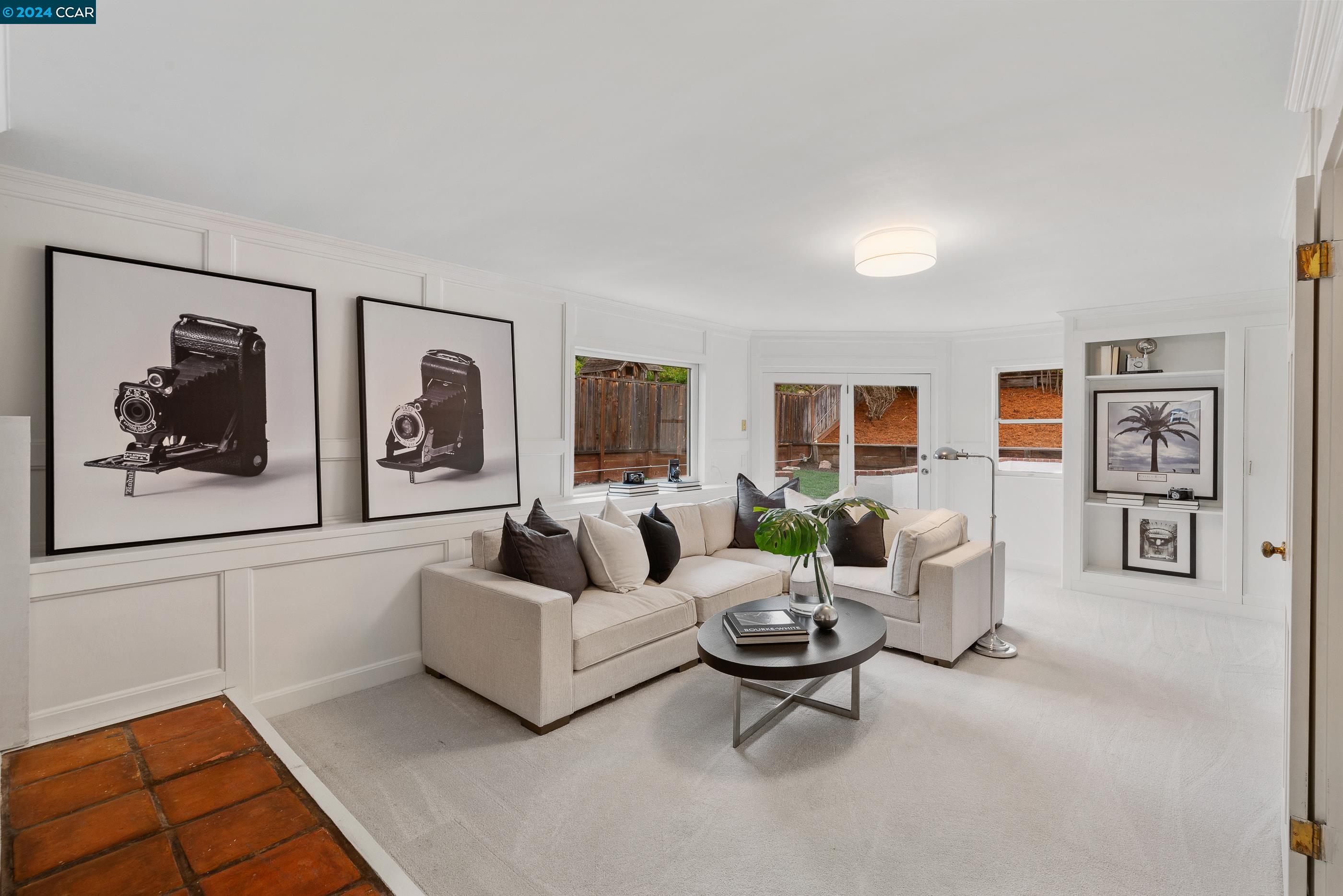 3334 N Lucille Ln