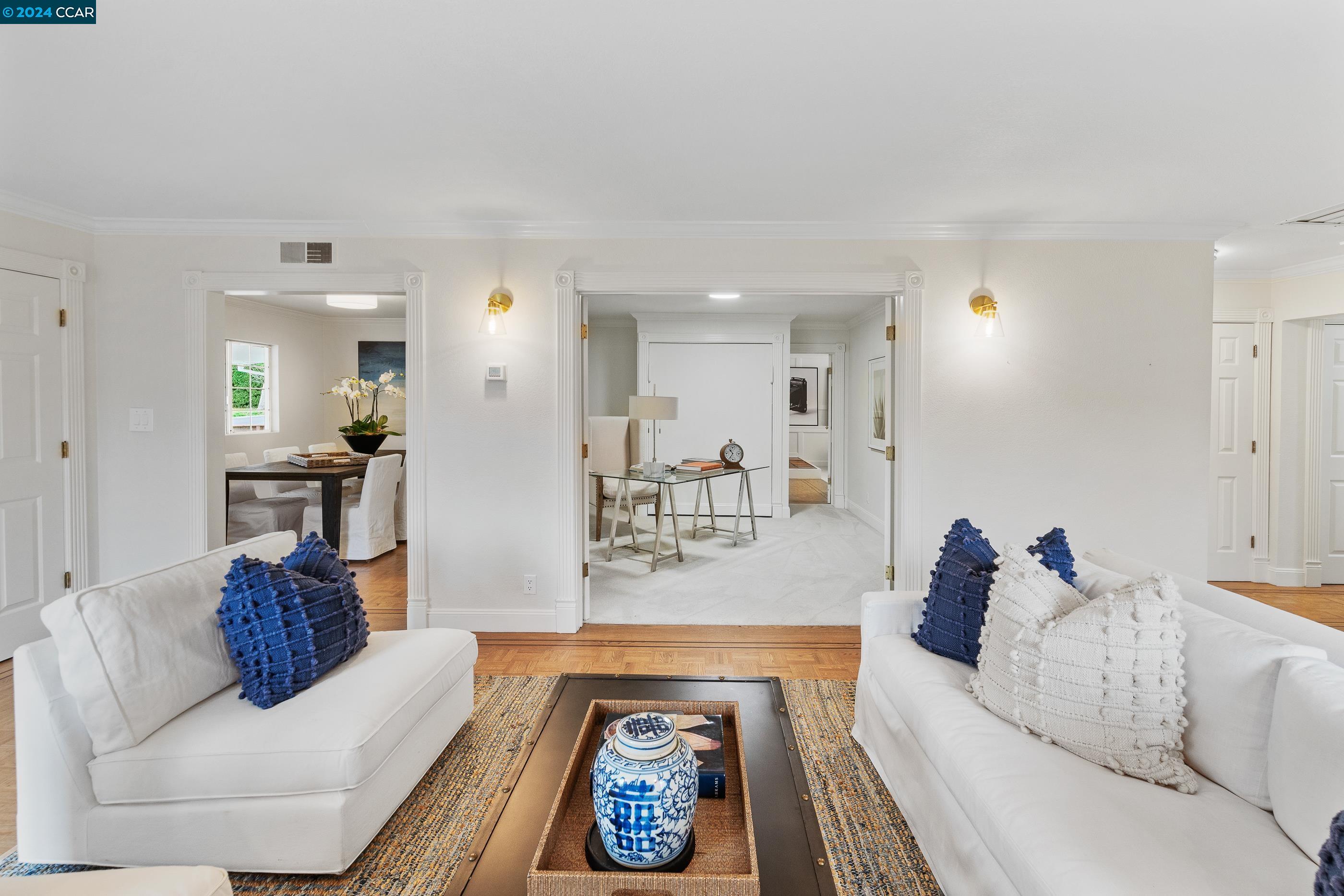 3334 N Lucille Ln