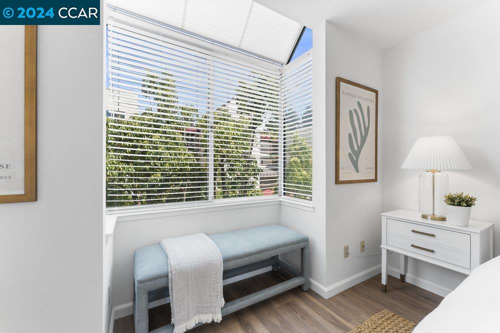 3183 Wayside Plaza # 202