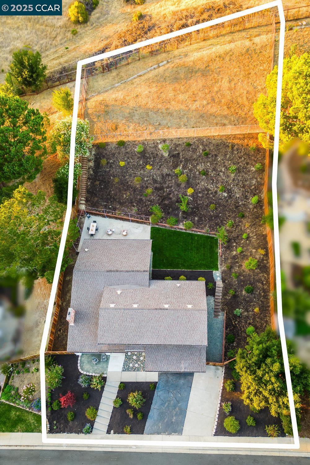 135 Calle La Mesa