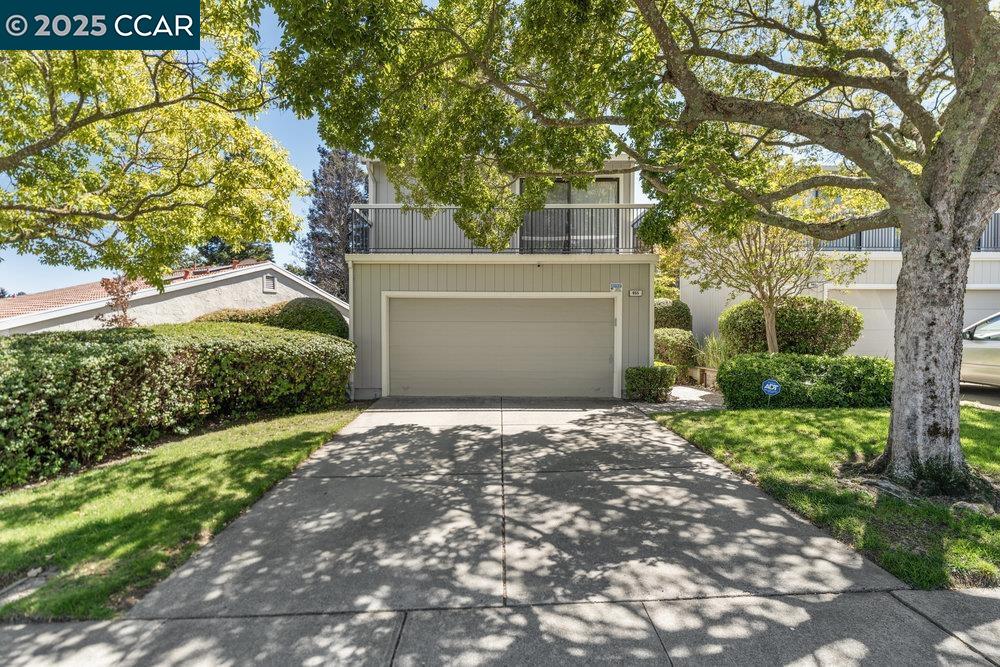 955 Camino Verde Cir