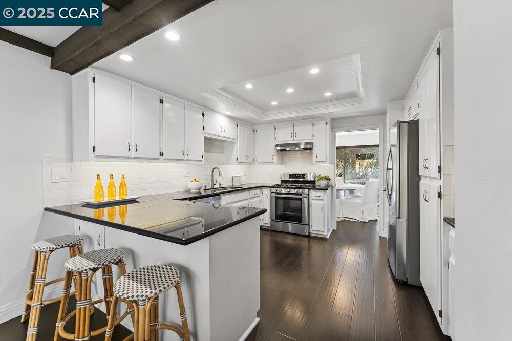 955 Camino Verde Cir