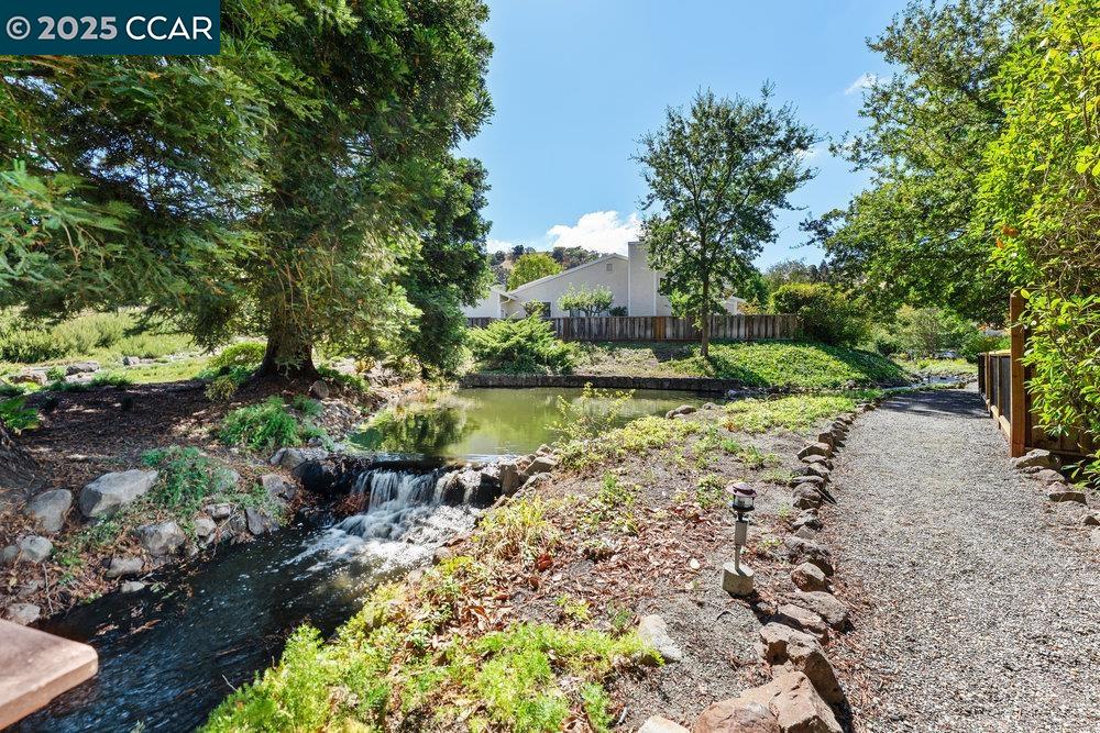 955 Camino Verde Cir