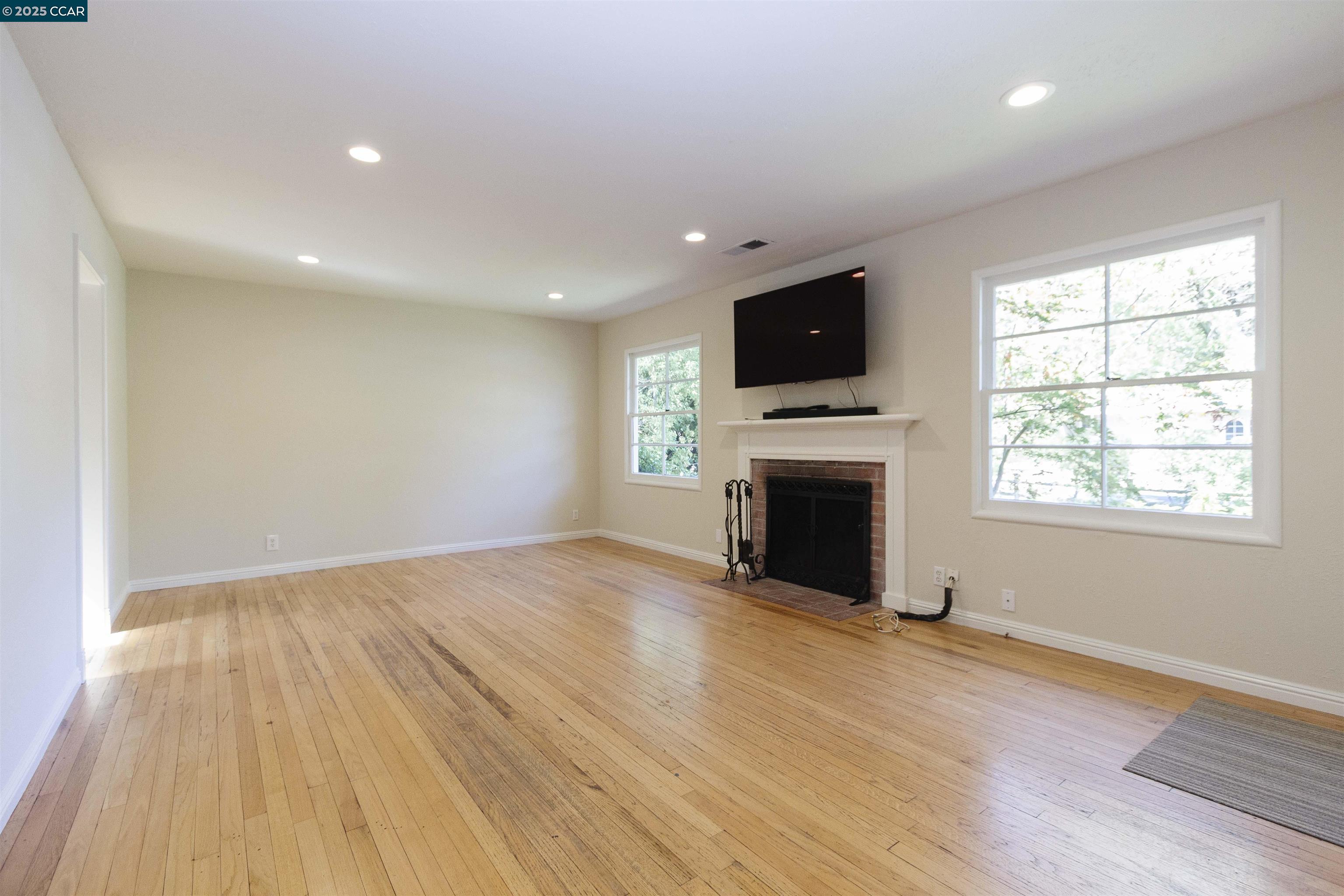 409 Soule Ave