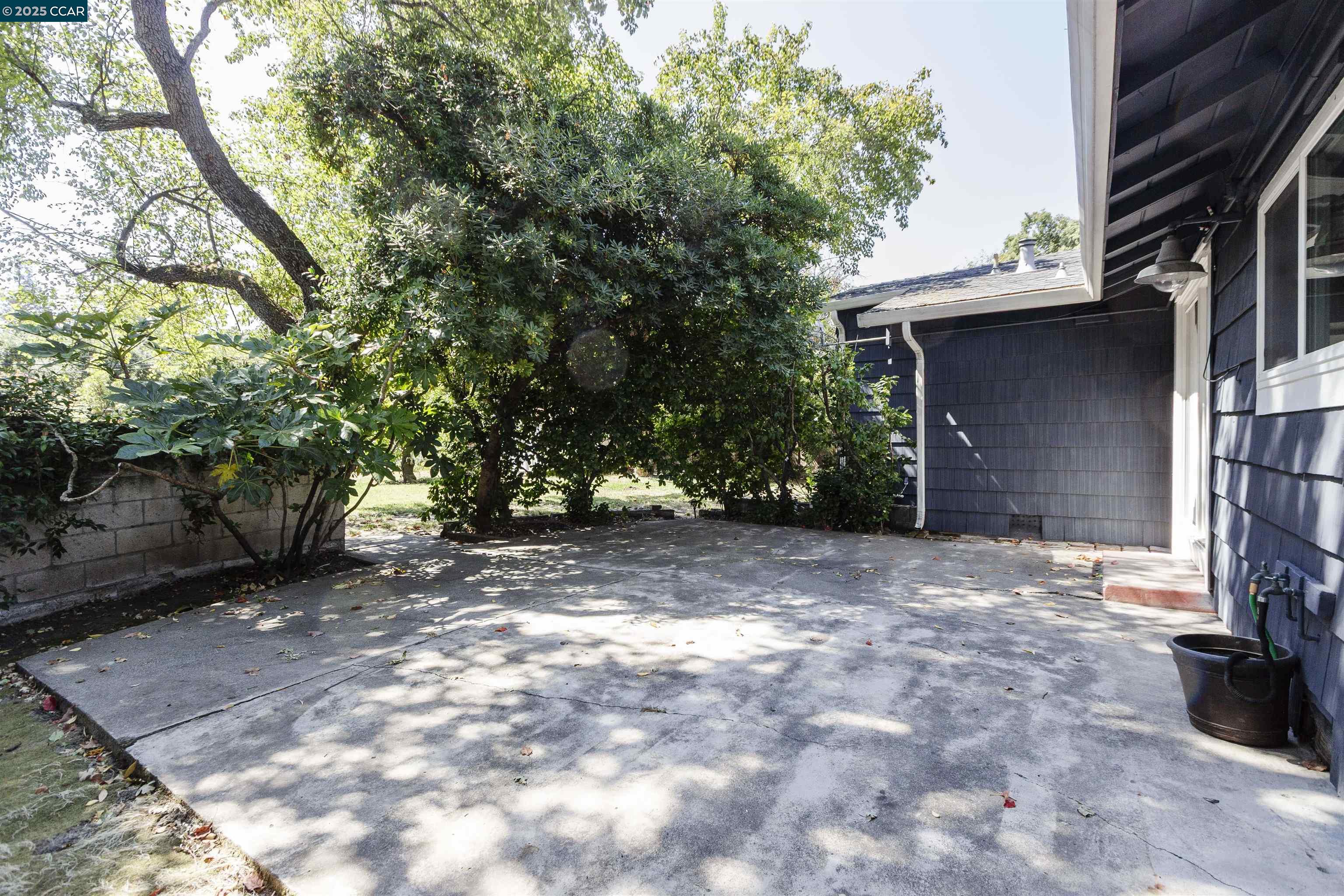 409 Soule Ave