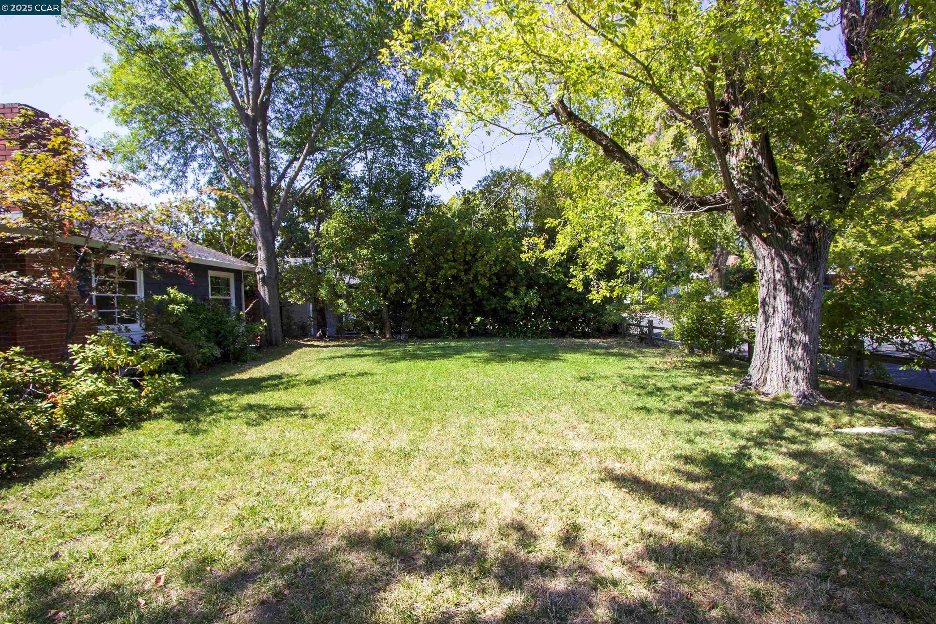 409 Soule Ave