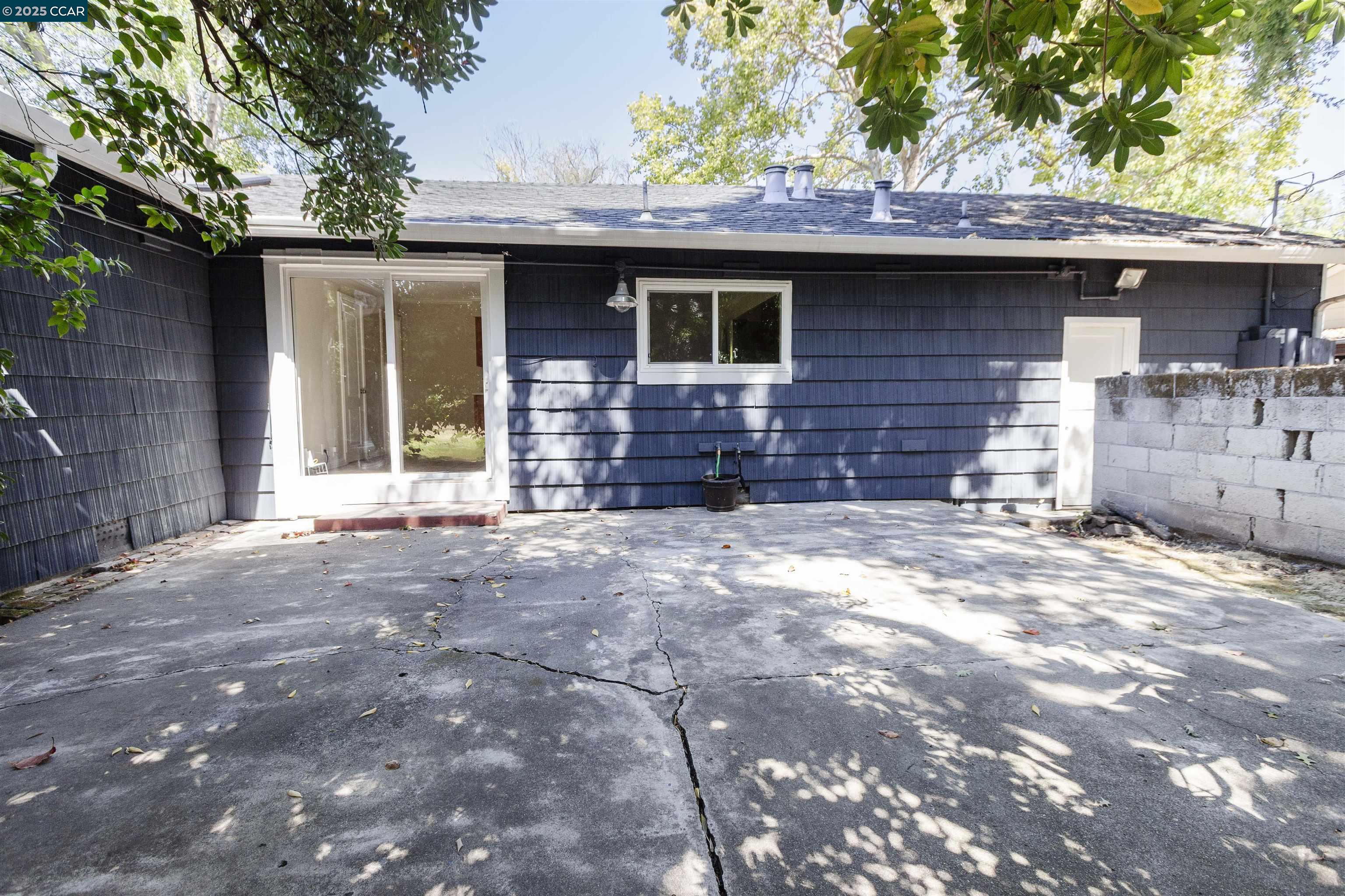409 Soule Ave