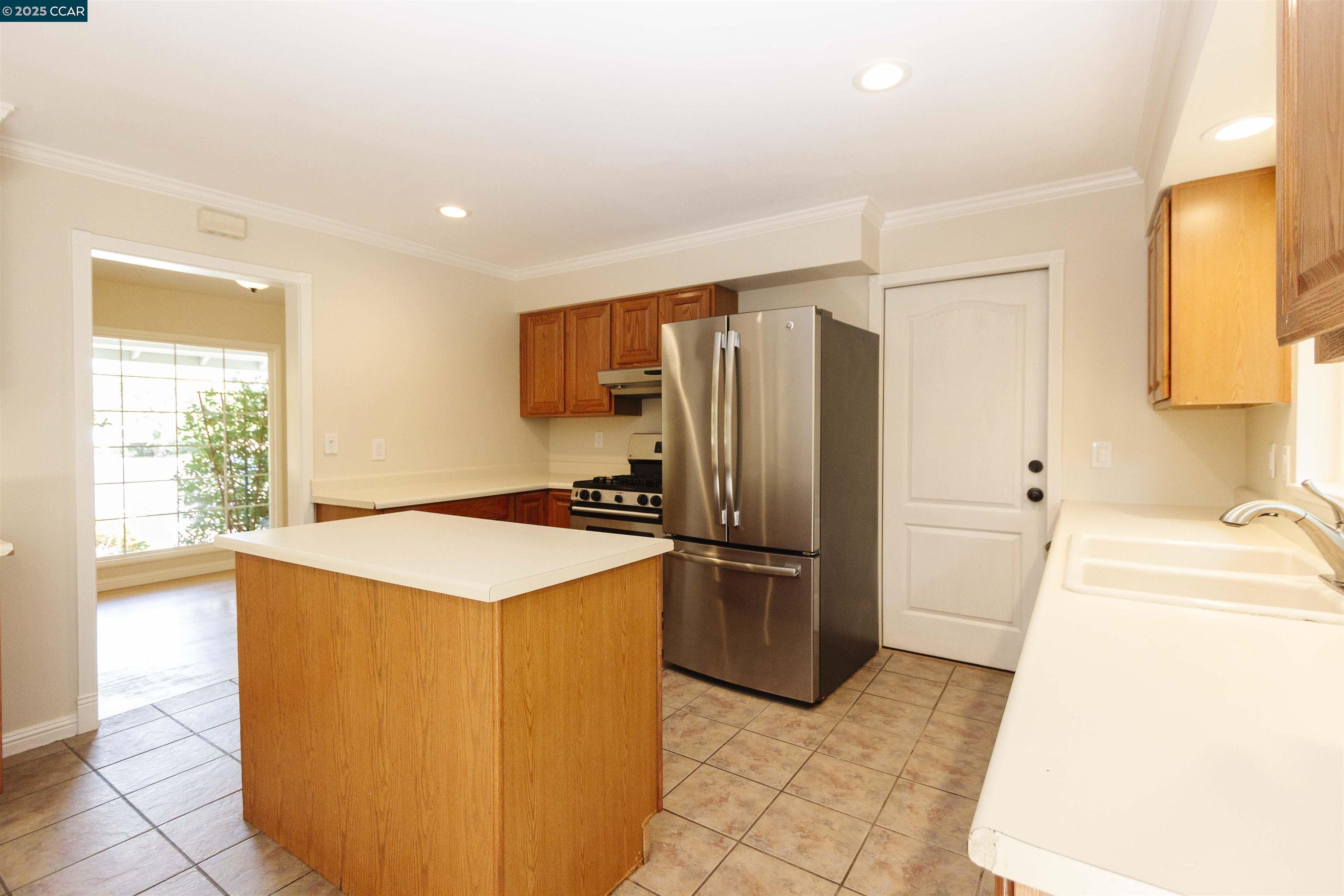 409 Soule Ave