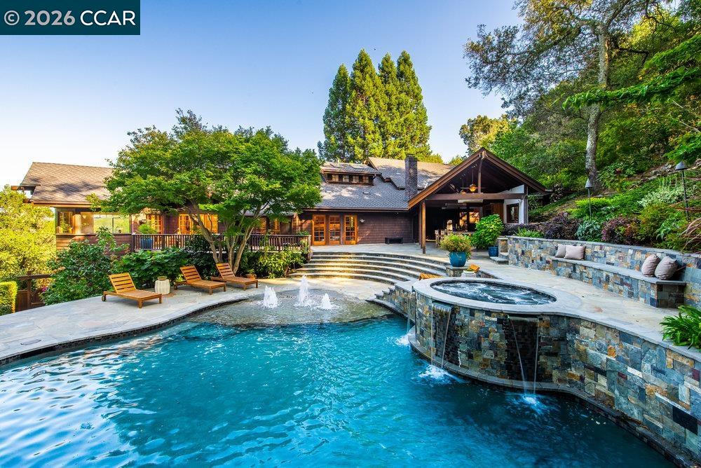 1 Scenic Lane