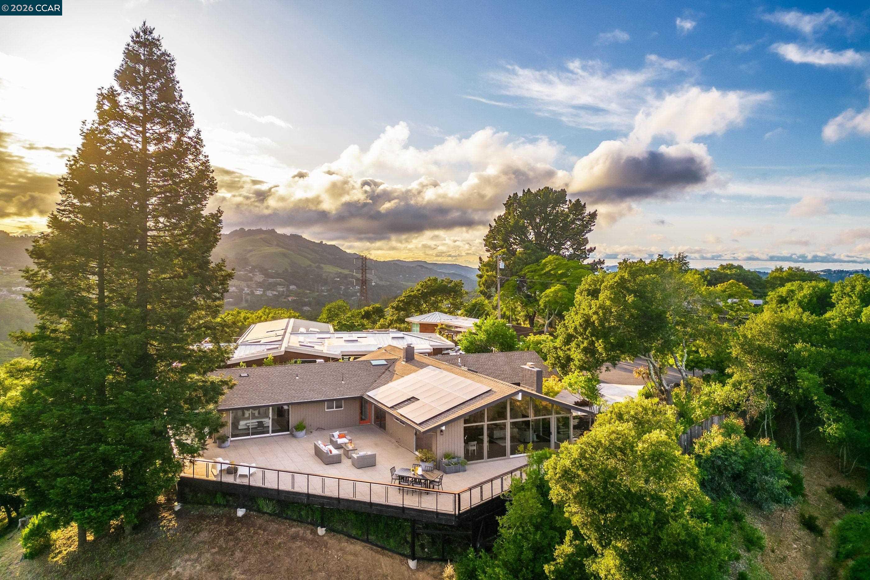 6 Donald Drive