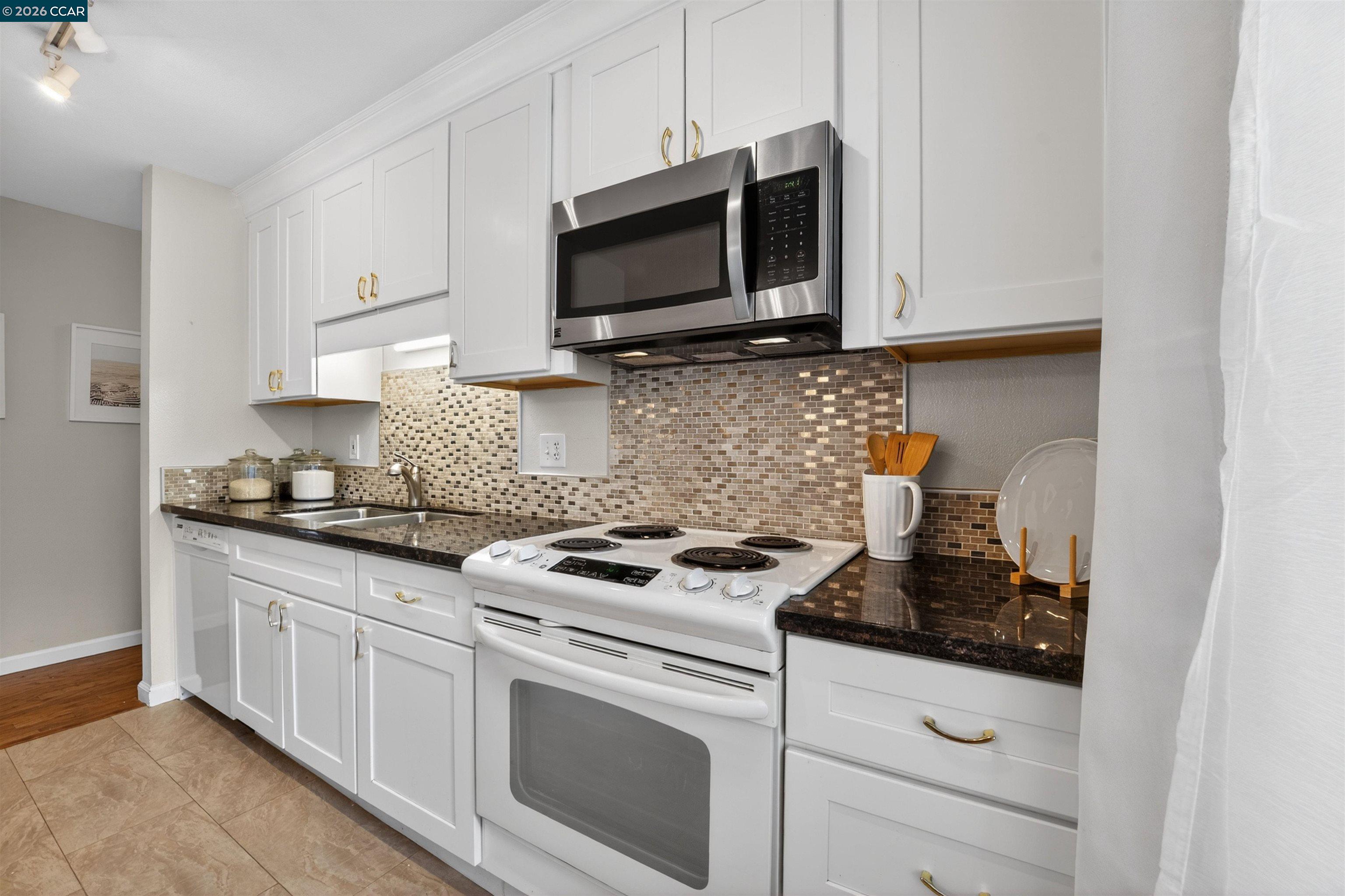 1241 Homestead # 211