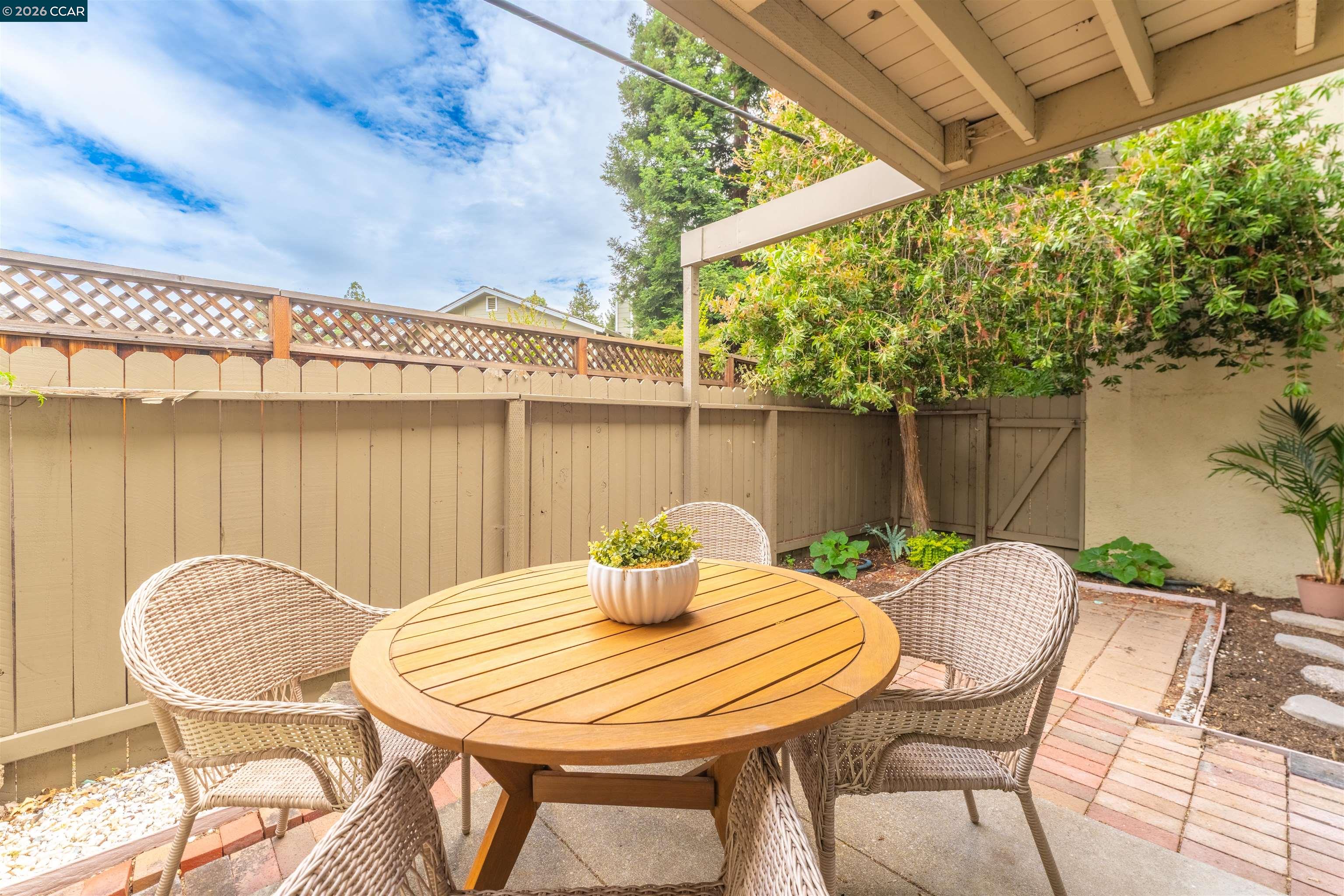 1241 Homestead # 211