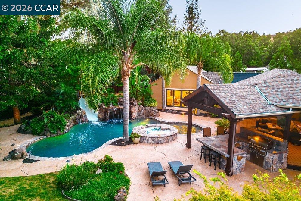 1676 Foothill Park Circle