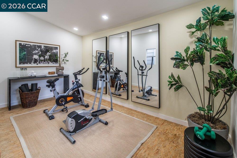 1009 Regio Court