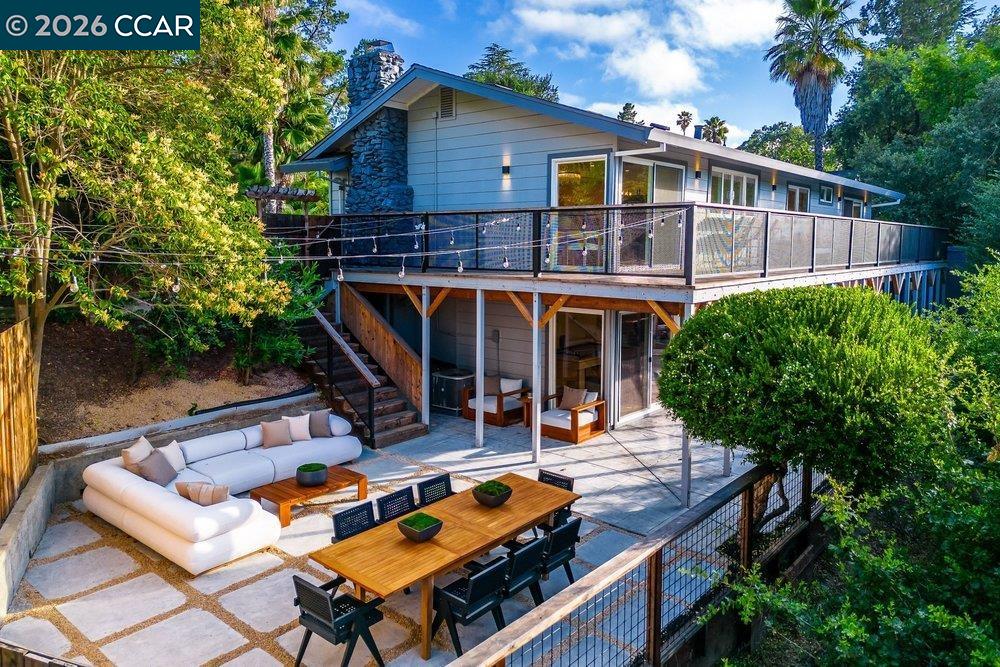 1009 Regio Court